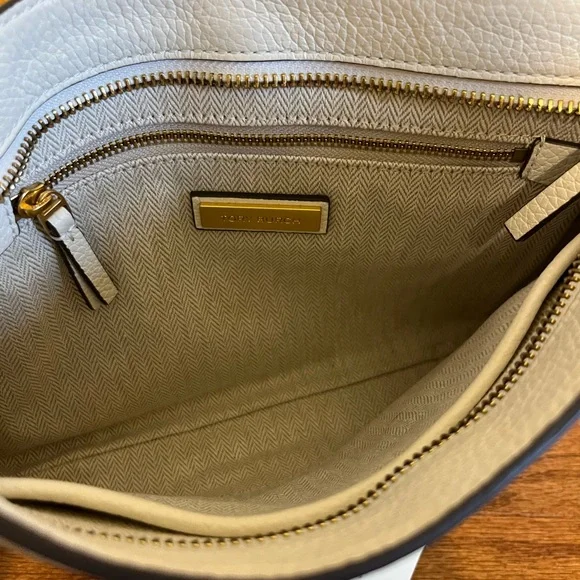 Tory Burch Blake Swingpack - Picture 3 of 4